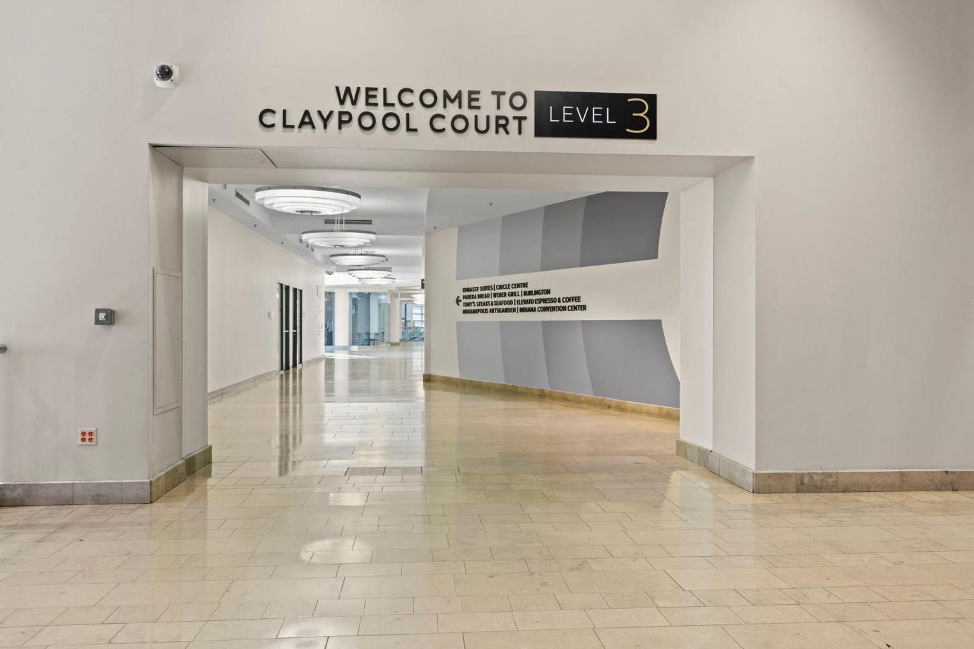 Indy Metro Stay - Sleeps 8 - Skywalk Access - Monument Circle Indianapolis Eksteriør bilde